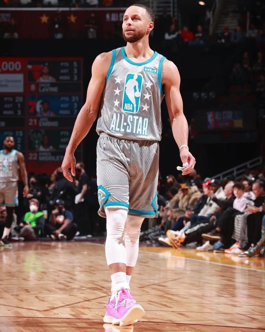 解析格雷格麦达克斯的微操艺术用球路精准度取代球速